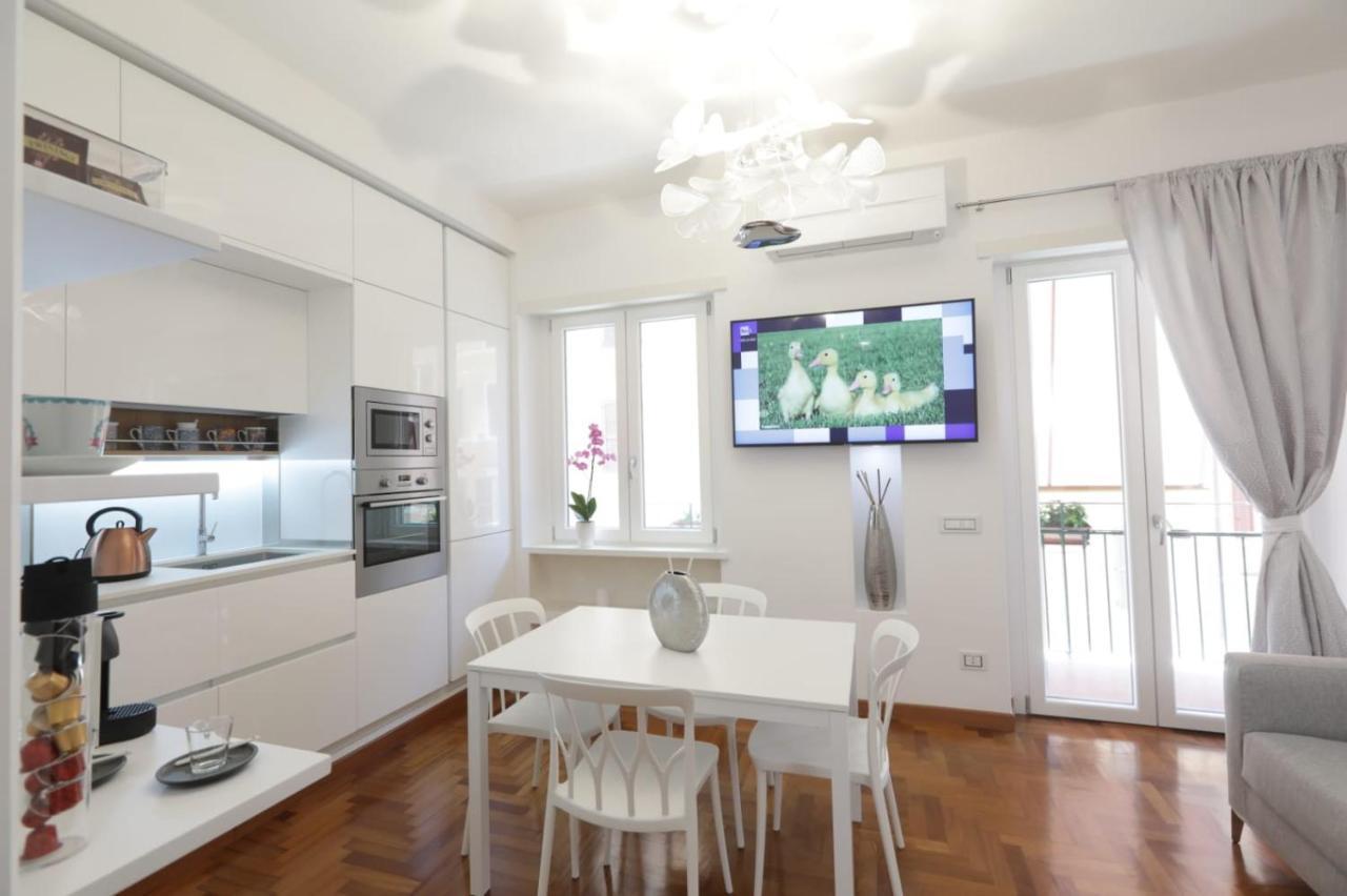 Apartmán La Roma Di Cecilia Exteriér fotografie